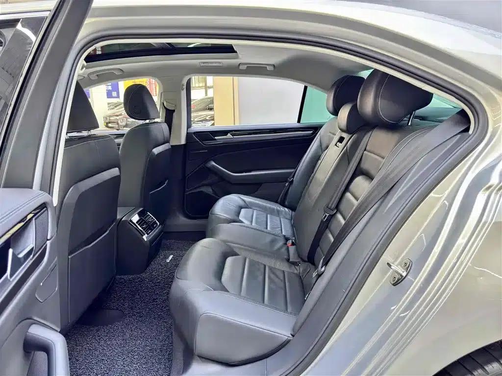 Phideon 2018 Facelift 380TSI 2WD Business Edition — миниатюра 7