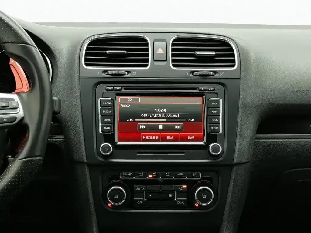 2012 Golf GTI 2.0TSI GTI — миниатюра 12
