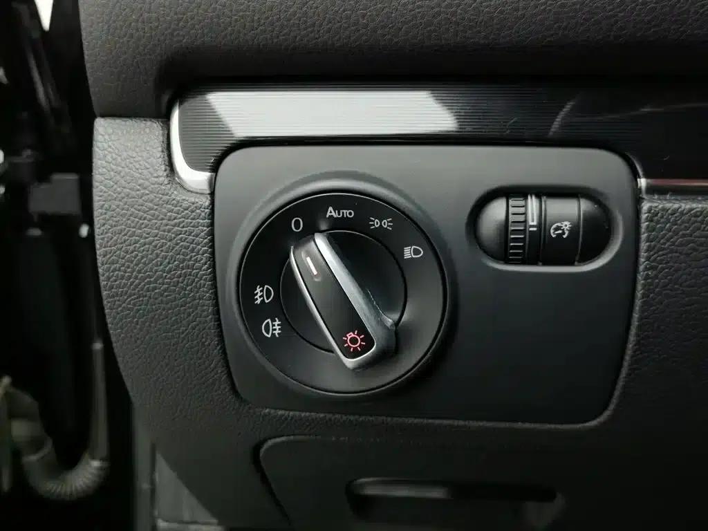 2012 Golf GTI 2.0TSI GTI — миниатюра 21