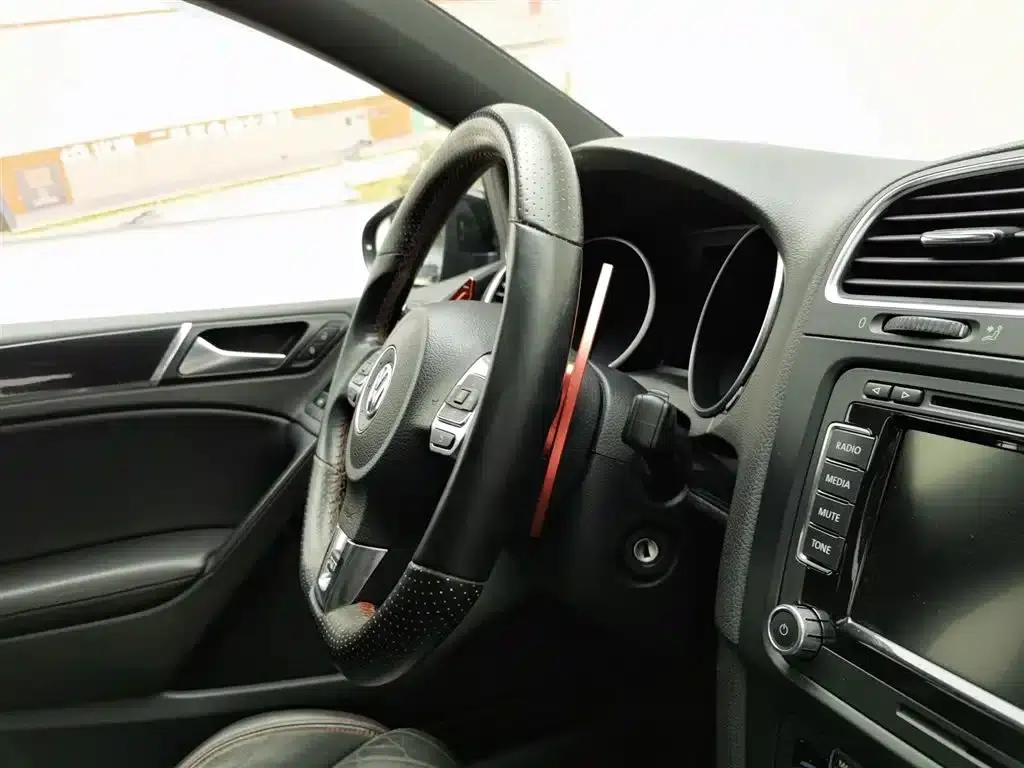 2012 Golf GTI 2.0TSI GTI — миниатюра 22
