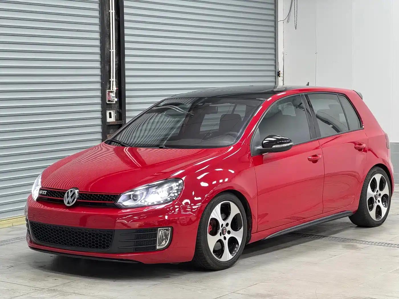 2011 Golf GTI 2.0TSI GTI — миниатюра 1
