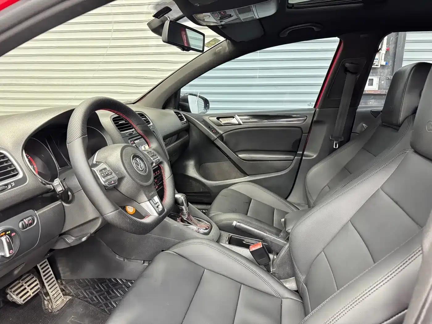 2011 Golf GTI 2.0TSI GTI — миниатюра 6