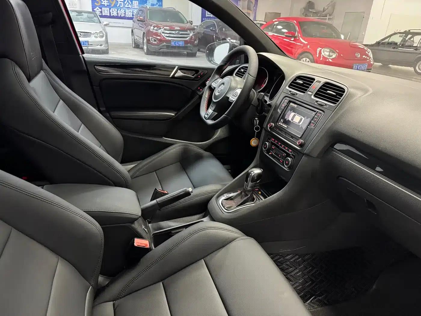 2011 Golf GTI 2.0TSI GTI — миниатюра 8