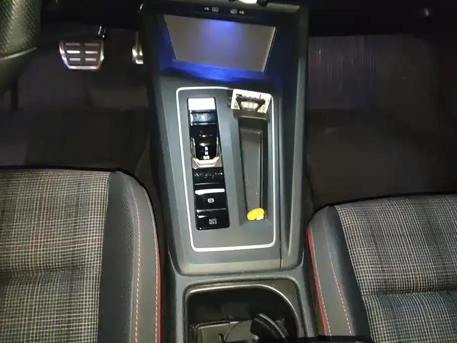 2023 Golf GTI 380TSI DSG GTI — миниатюра 16