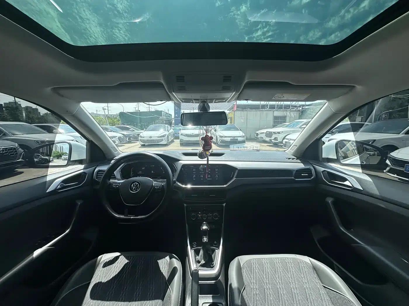 2023 Volkswagen T-Cross 1.5L Automatic Comfort Edition — миниатюра 5