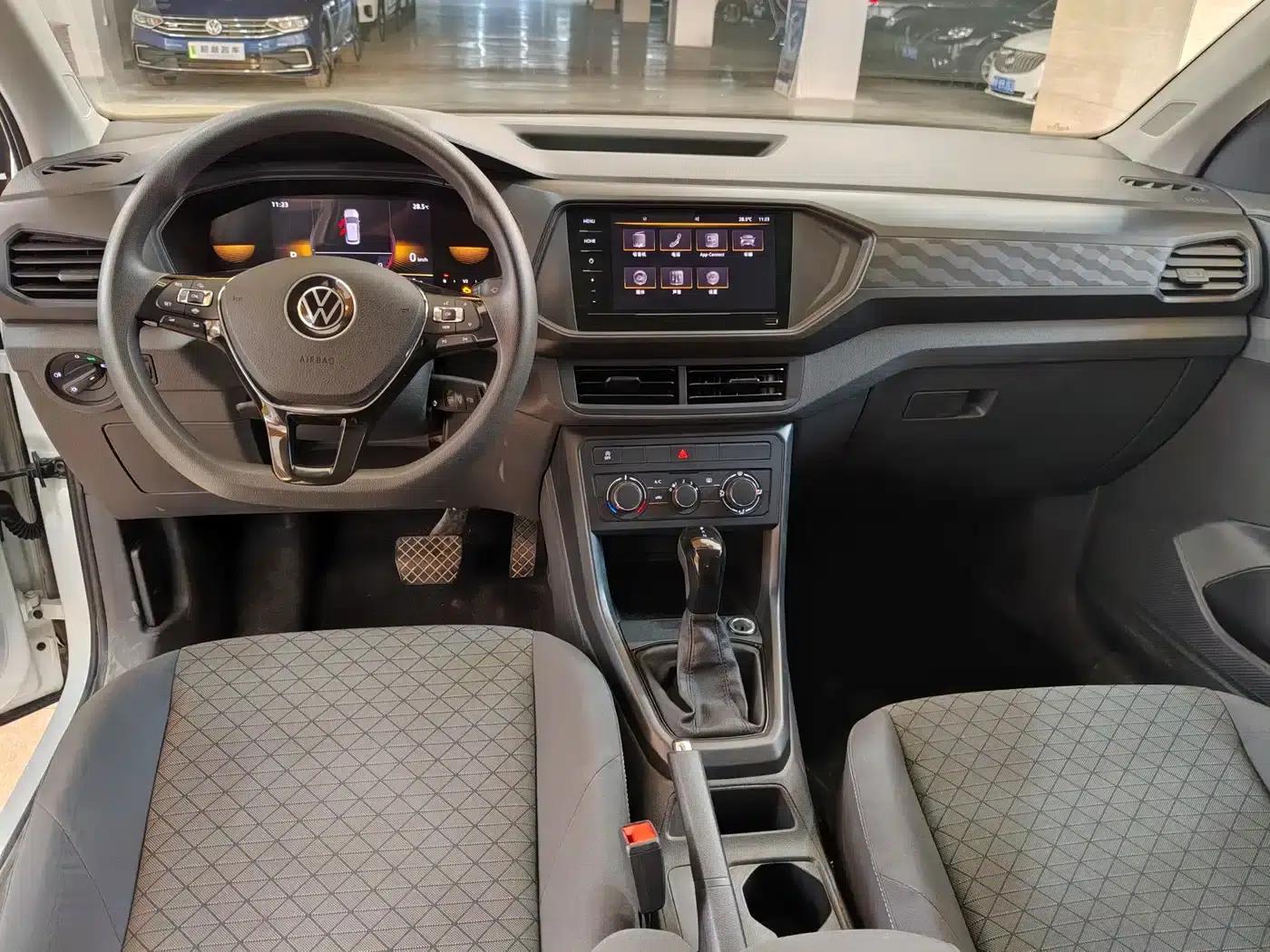 2023 Volkswagen T-Cross 1.5L Automatic Fashion Edition — миниатюра 9