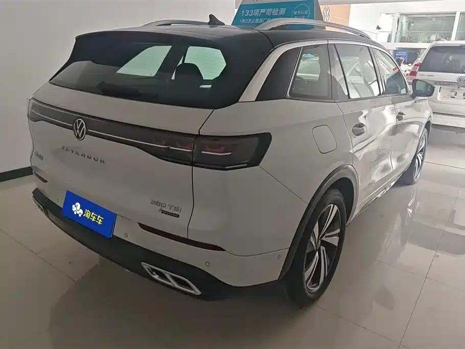 2024 Range Rover 380TSI AWD R-Line Cruiser - Special Edition — миниатюра 3
