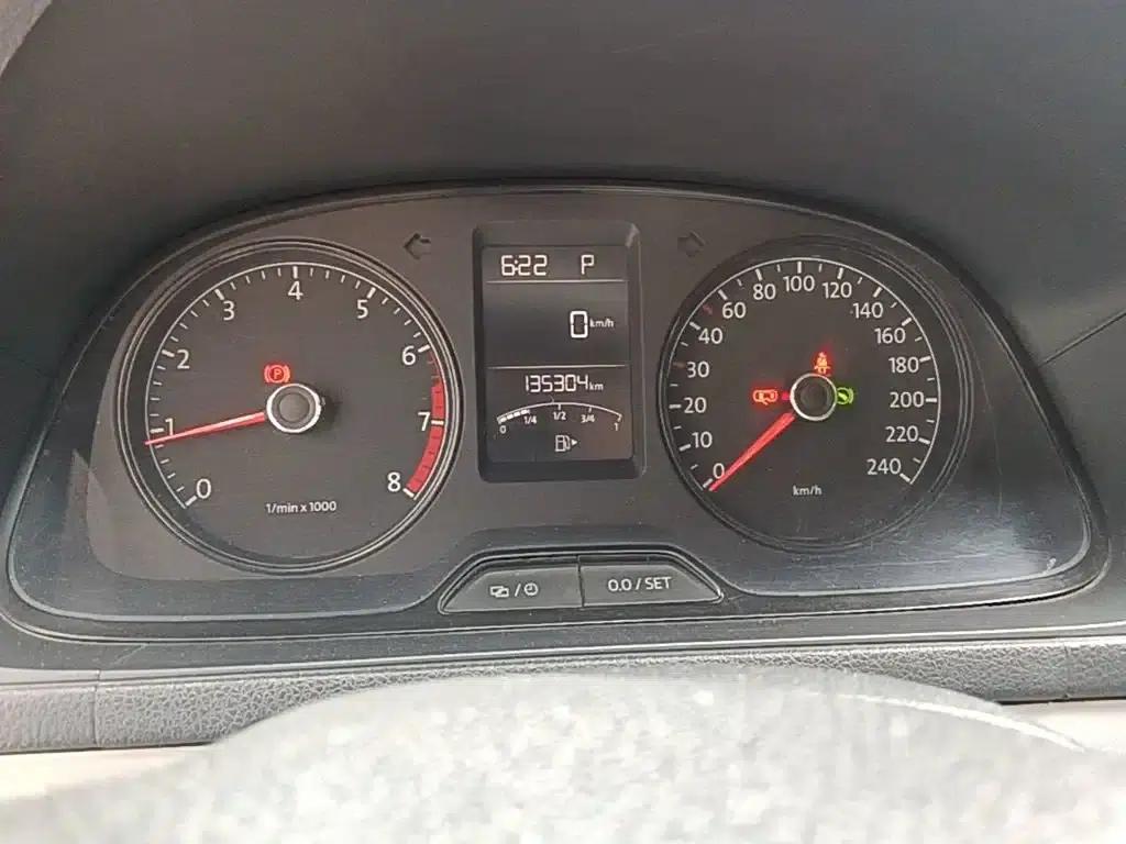 Lavida Gran Turismo 2013 1.6L Automatic Fashion Edition — миниатюра 12