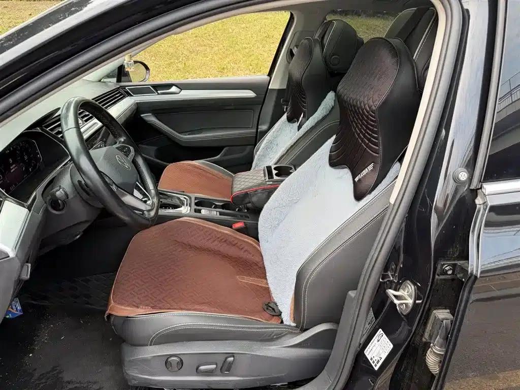 2022 Volkswagen Passat PHEV GTE Luxury Edition — миниатюра 8