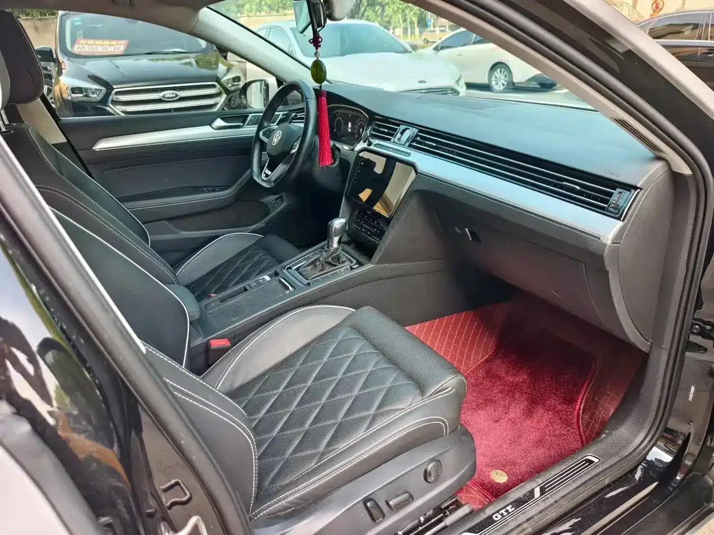 2022 Volkswagen Passat PHEV GTE Luxury Edition — миниатюра 6