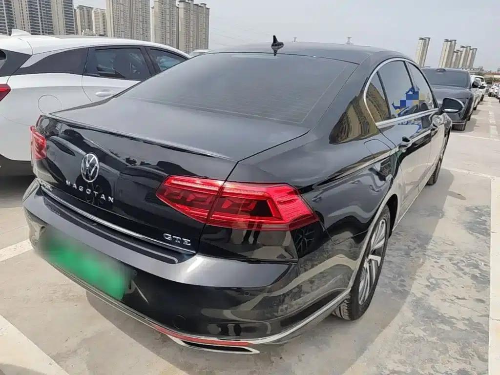 2022 Volkswagen Passat PHEV GTE Luxury Edition — миниатюра 7