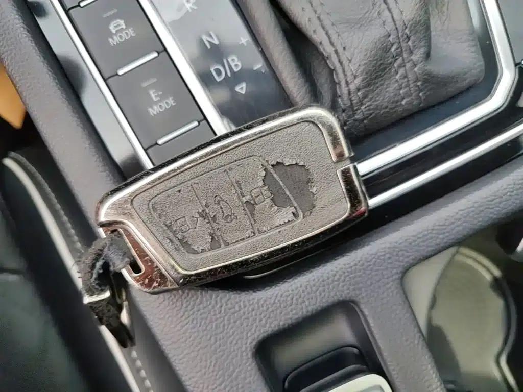 2022 Volkswagen Passat PHEV GTE Luxury Edition — миниатюра 9