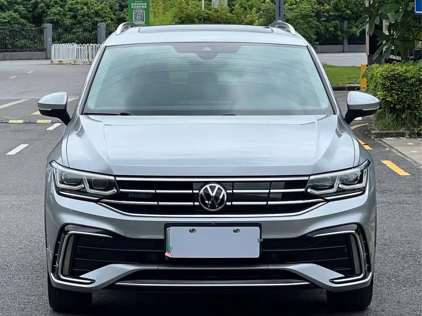 Tiguan L Plug-in Hybrid 2022 430PHEV Plug-in Hybrid Flagship Edition — миниатюра 2