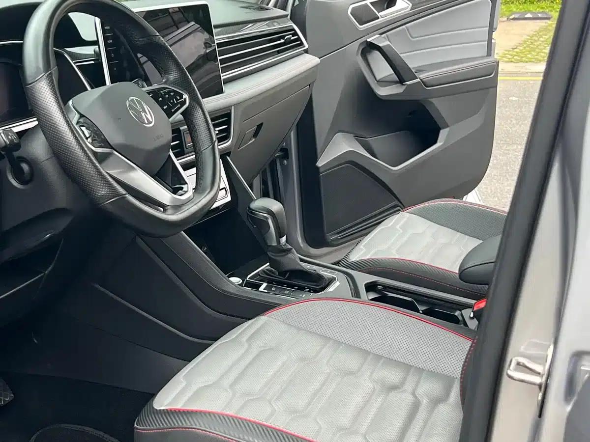 Tiguan L Plug-in Hybrid 2022 430PHEV Plug-in Hybrid Flagship Edition — миниатюра 5