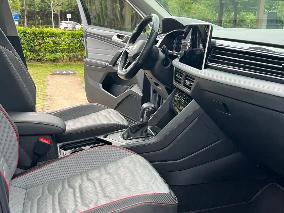Tiguan L Plug-in Hybrid 2022 430PHEV Plug-in Hybrid Flagship Edition — миниатюра 8