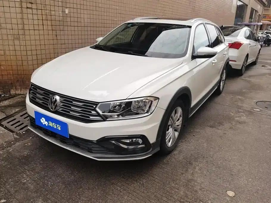 C-TREK 2017 1.6L Automatic Comfort Model — миниатюра 1