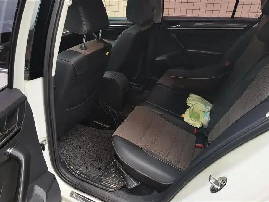 C-TREK 2017 1.6L Automatic Comfort Model — миниатюра 11