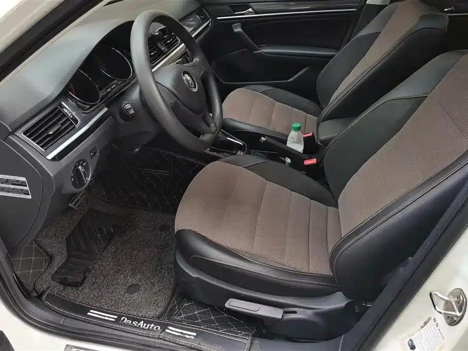 C-TREK 2017 1.6L Automatic Comfort Model — миниатюра 9