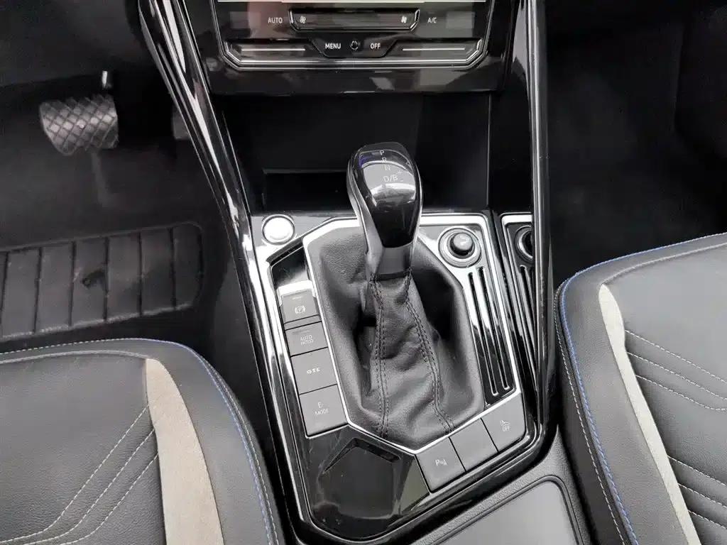 Tayron PHEV 2020 1.4T Luxury Edition — миниатюра 13