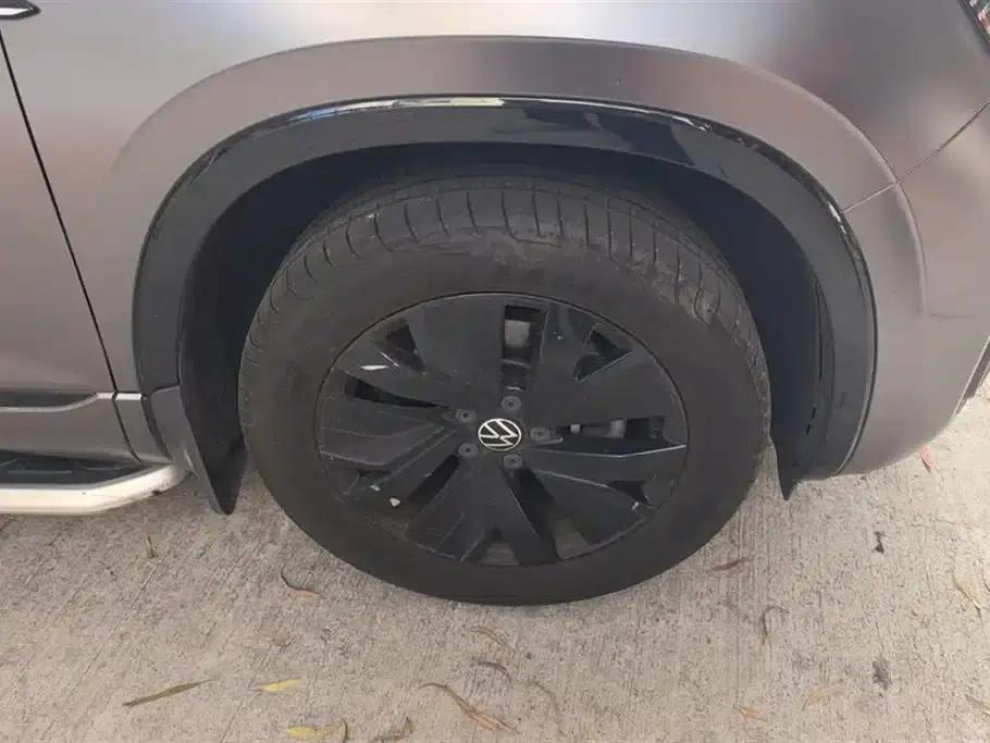 Tayron PHEV 2020 1.4T Luxury Edition — миниатюра 6