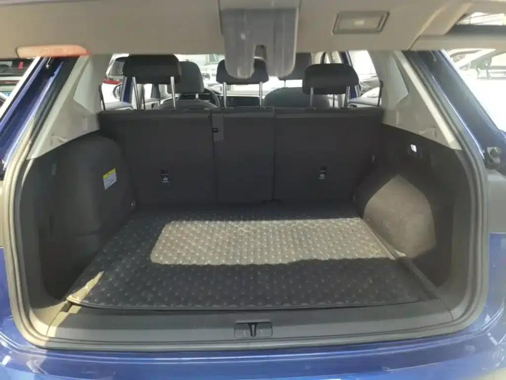 Tayron PHEV 2020 1.4T Premium Edition — миниатюра 19