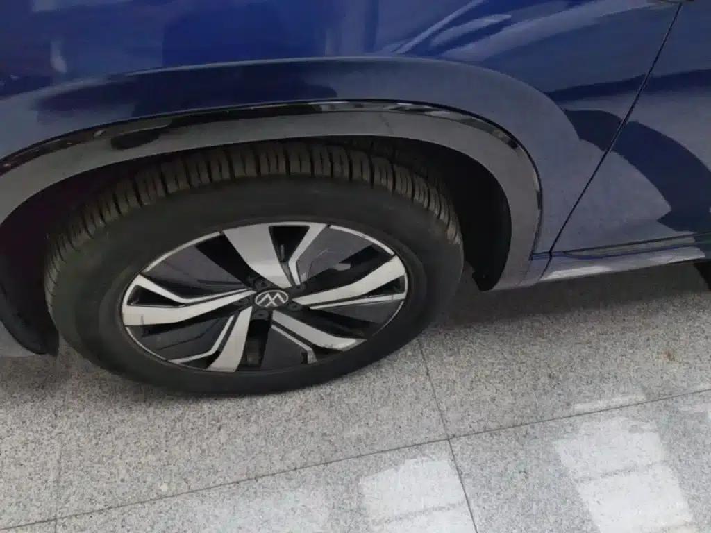 Tayron PHEV 2020 1.4T Premium Edition — миниатюра 23
