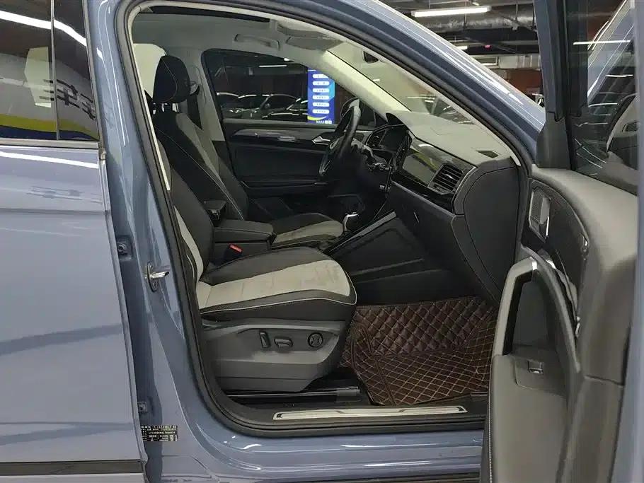 Tayron X 2020 330TSI 2WD Premium Intelligent Edition — миниатюра 8