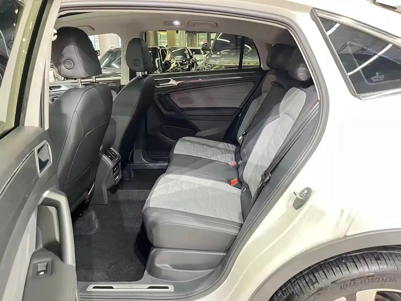 Tiguan X 2023 Facelift 330TSI 2WD Flagship Edition — миниатюра 6