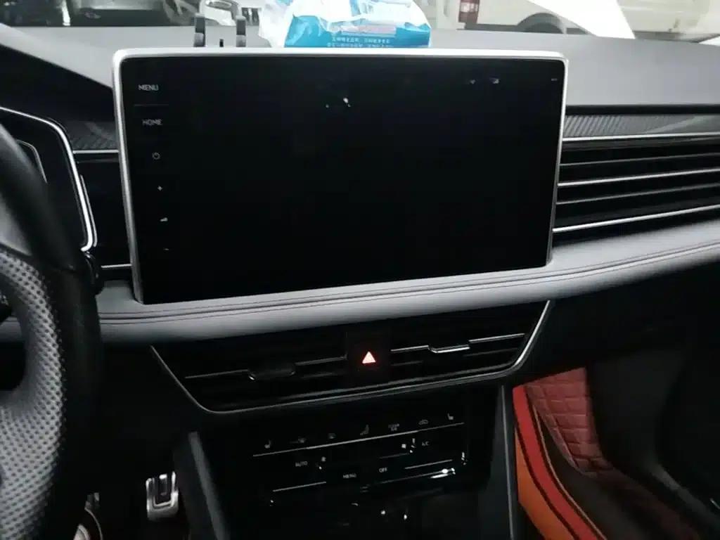 Tiguan X 2023 Facelift 330TSI 2WD Flagship Edition — миниатюра 13