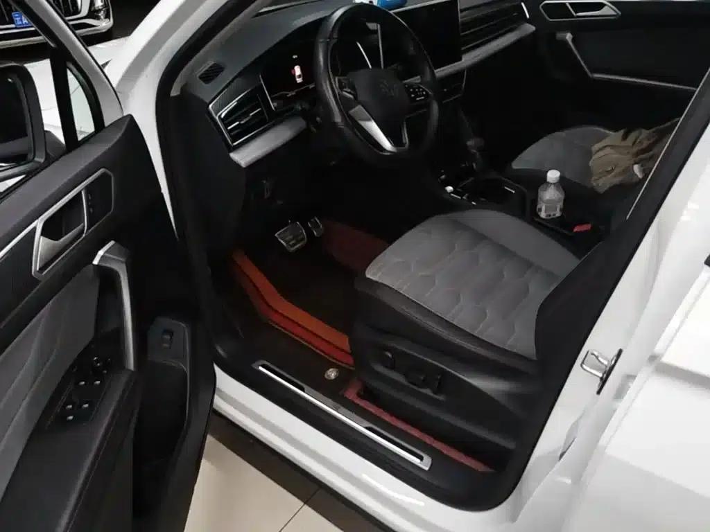 Tiguan X 2023 Facelift 330TSI 2WD Flagship Edition — миниатюра 16