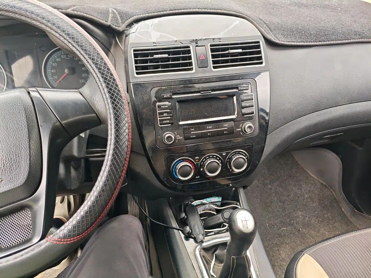 FORTHING Joyear X3 2015 1.5L Comfort Model — миниатюра 13