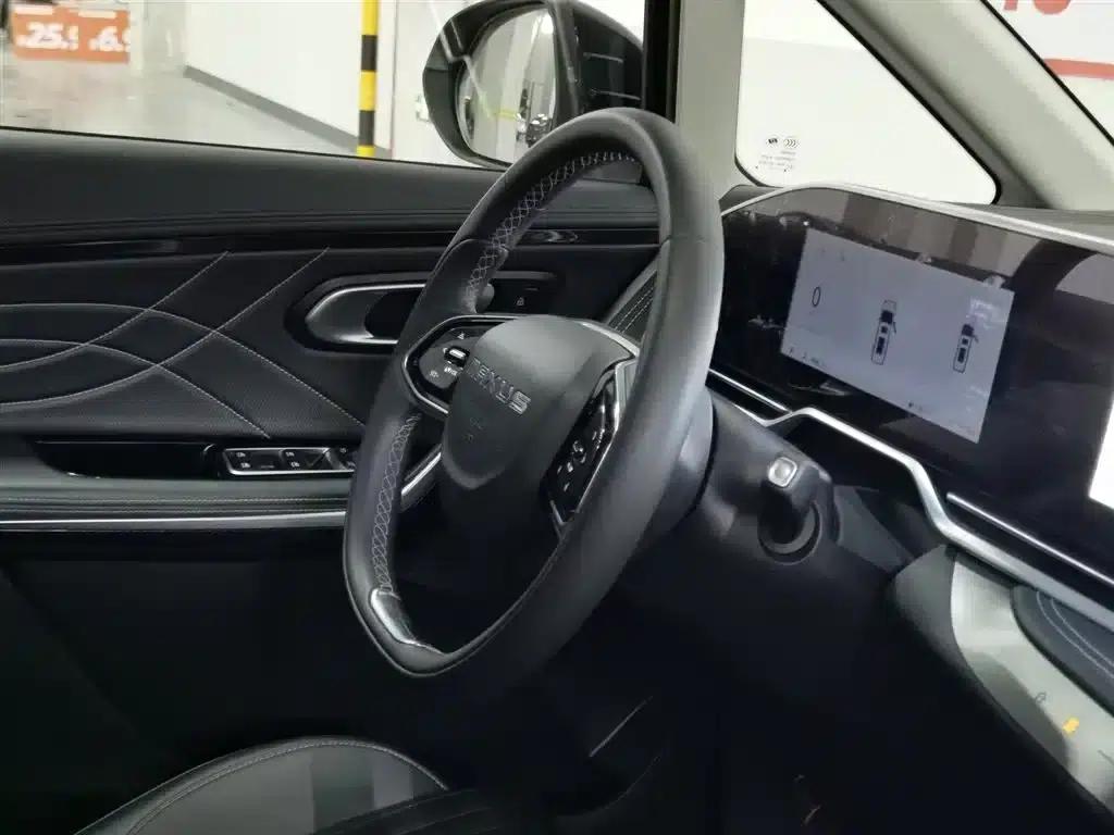 Maxus G90 2022 2.0T Starry Sky 7-Seater Edition — миниатюра 22