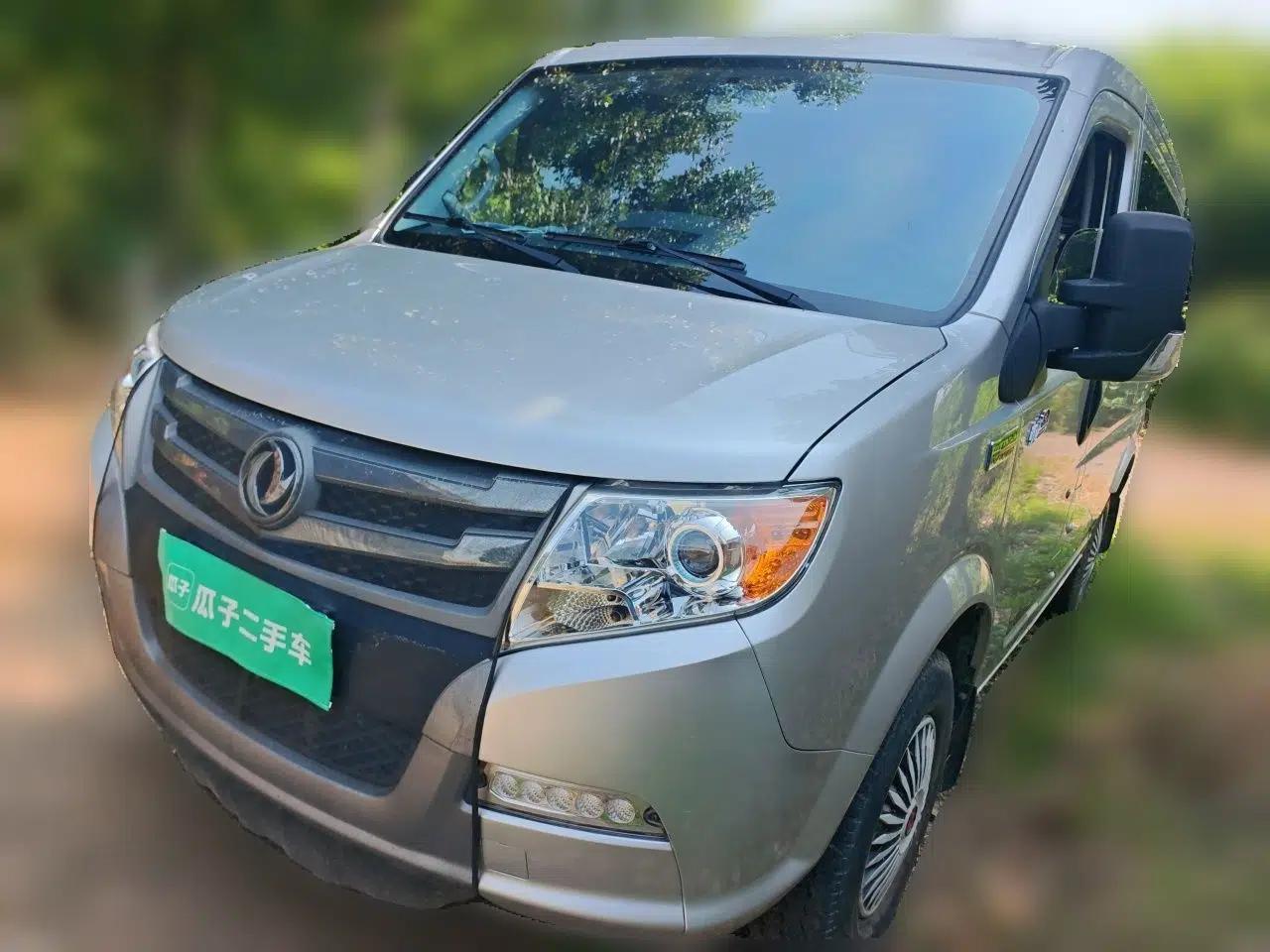 Dongfeng Yufeng EM27 — миниатюра 1