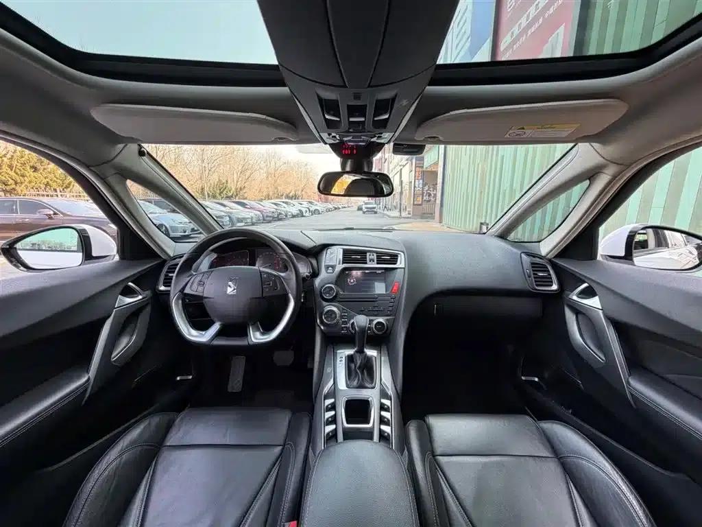 DS 5 2014 1.6T Elegant Edition THP160 — миниатюра 4