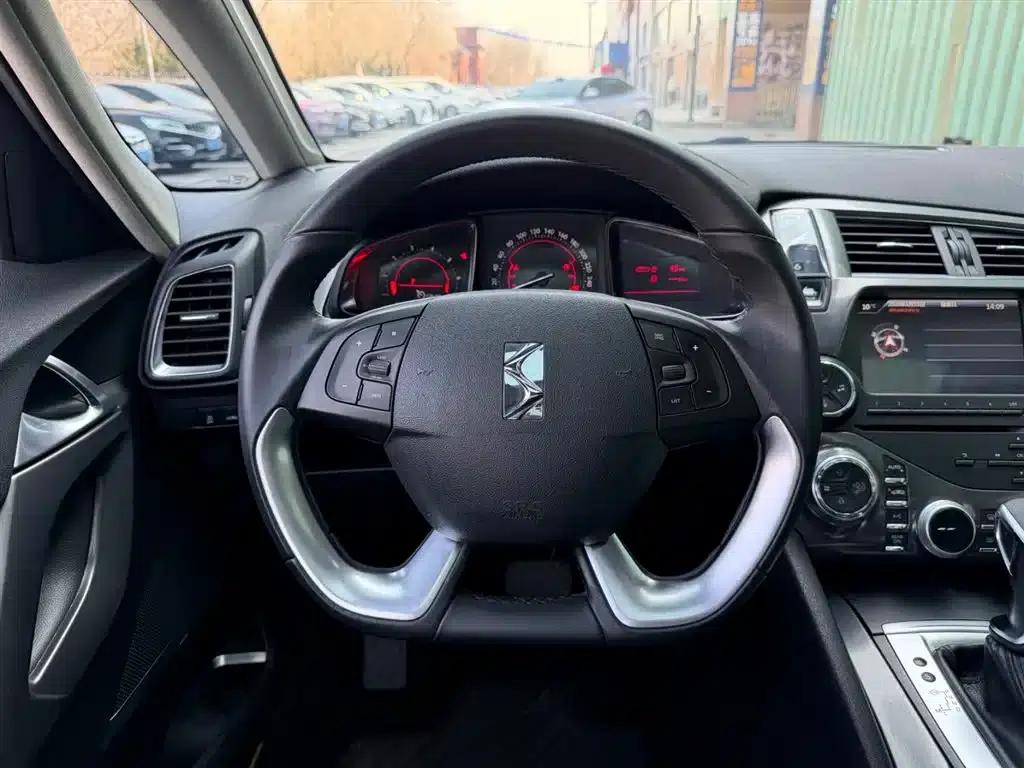 DS 5 2014 1.6T Elegant Edition THP160 — миниатюра 5