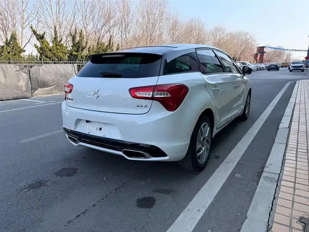 DS 5 2014 1.6T Elegant Edition THP160 — миниатюра 10
