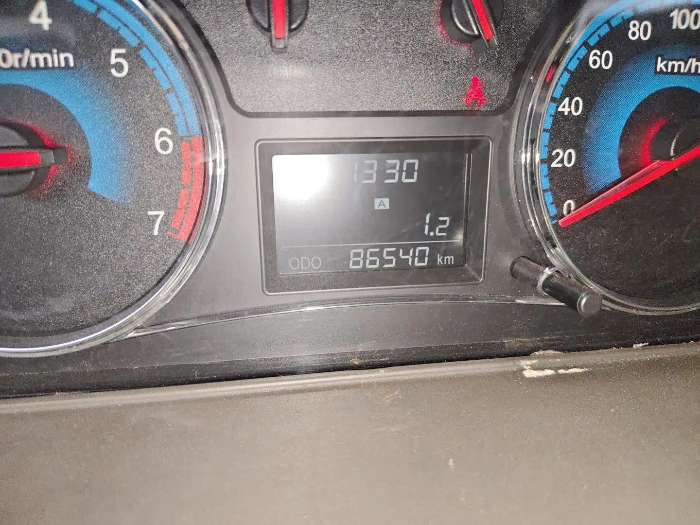 Dongfeng Fengon 360 2015 1.5L Manual Comfort 7-Seater National Emission Standard V — миниатюра 12