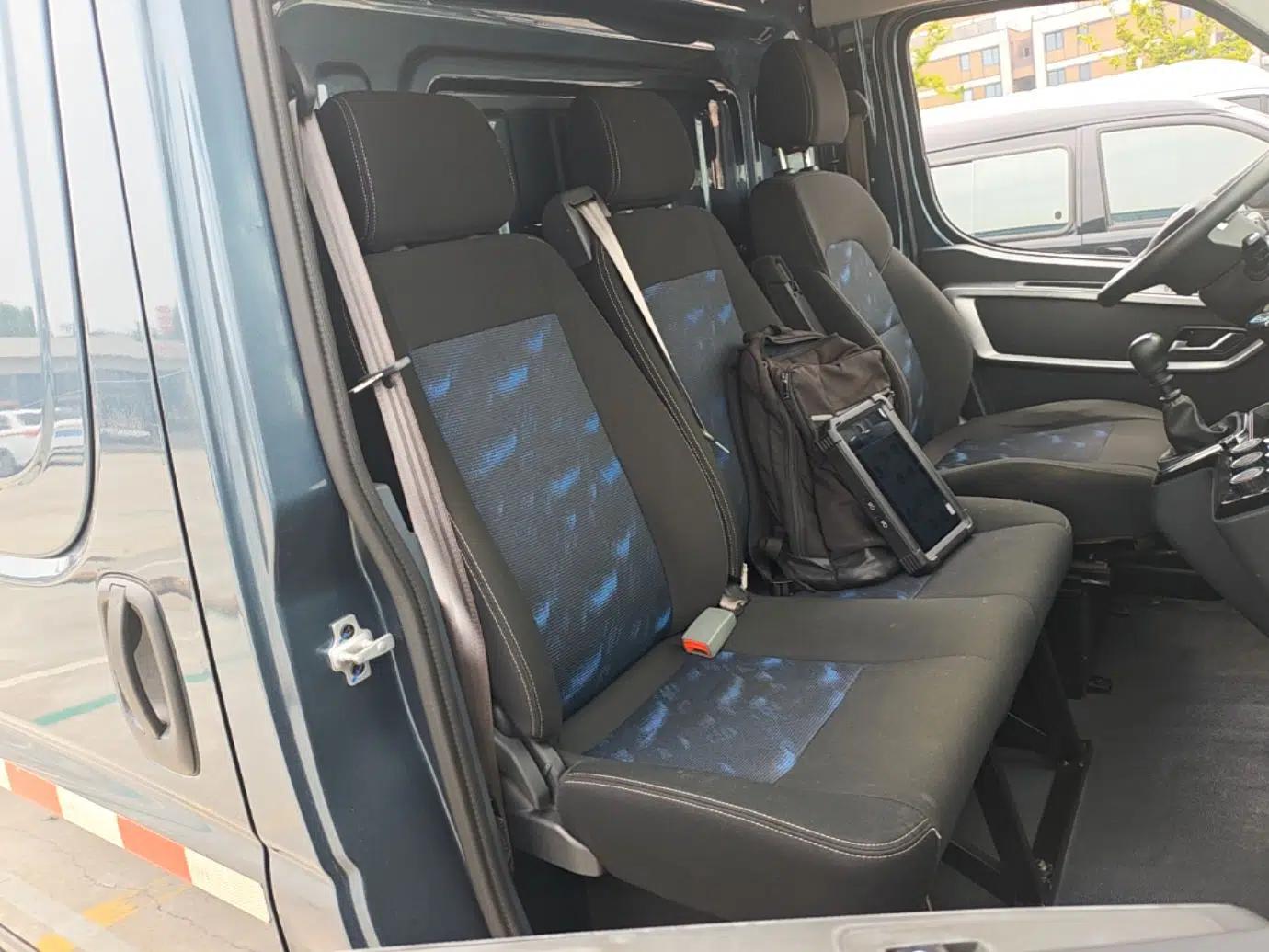 Dongfeng Yufeng 2023 V9+ 2.3T Manual Front-Drive Van Short Wheelbase Mid-Roof 3-Seater — миниатюра 24