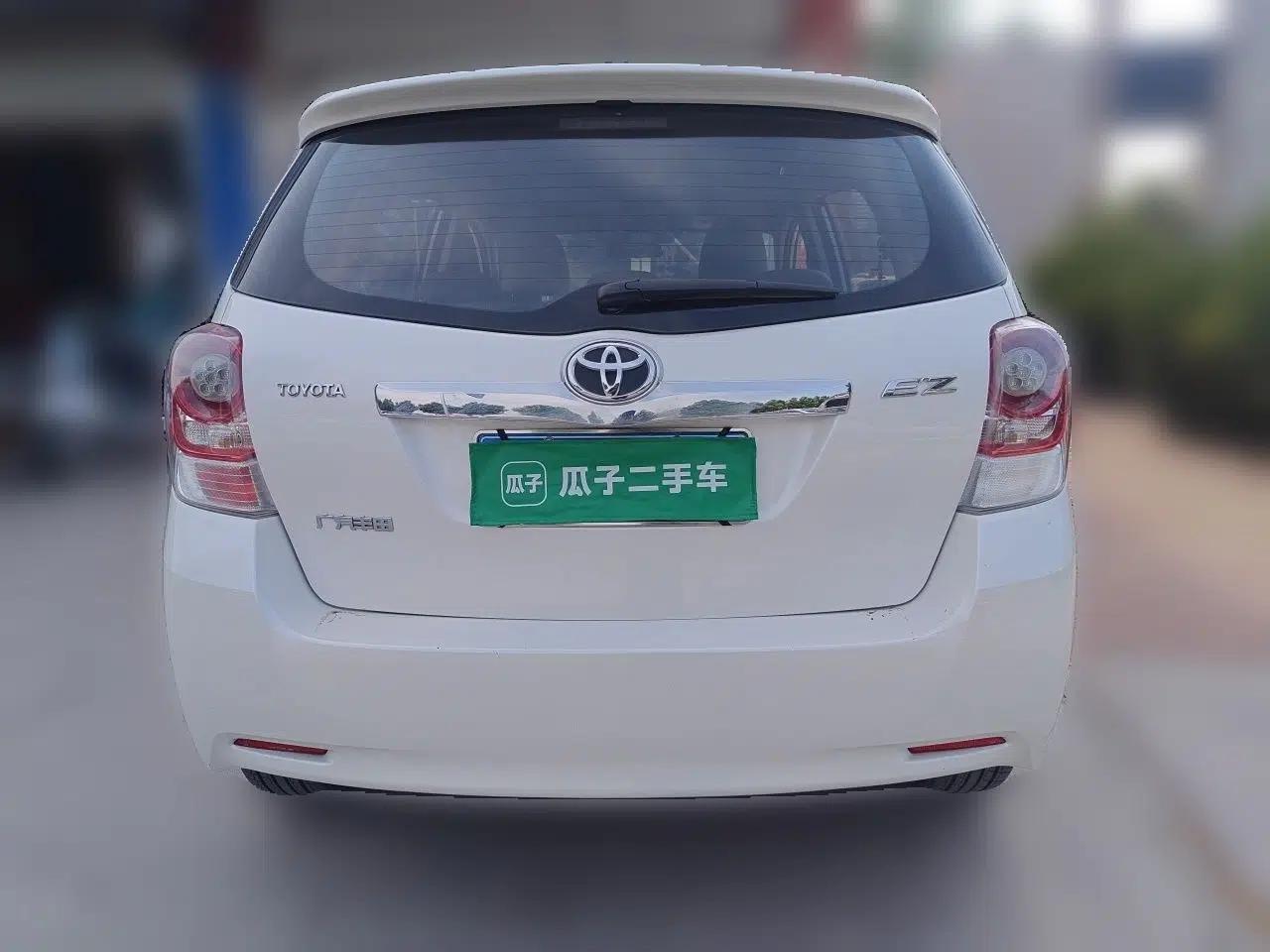 Toyota Verso 2014 Starlight 180E CVT Elite Edition — миниатюра 5