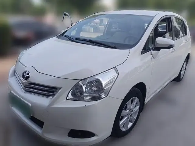 Toyota Verso 2014 Starlight 180E CVT Elite Edition