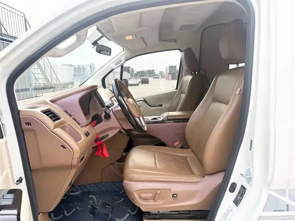 HIACE 2022款 3.5L 自动13座 — миниатюра 4