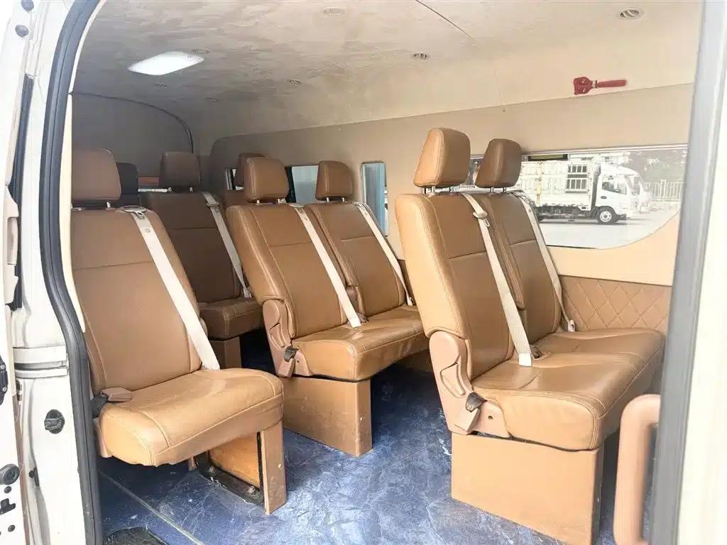 HIACE 2022款 3.5L 自动13座 — миниатюра 6