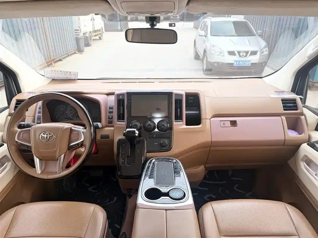 HIACE 2022款 3.5L 自动13座 — миниатюра 9