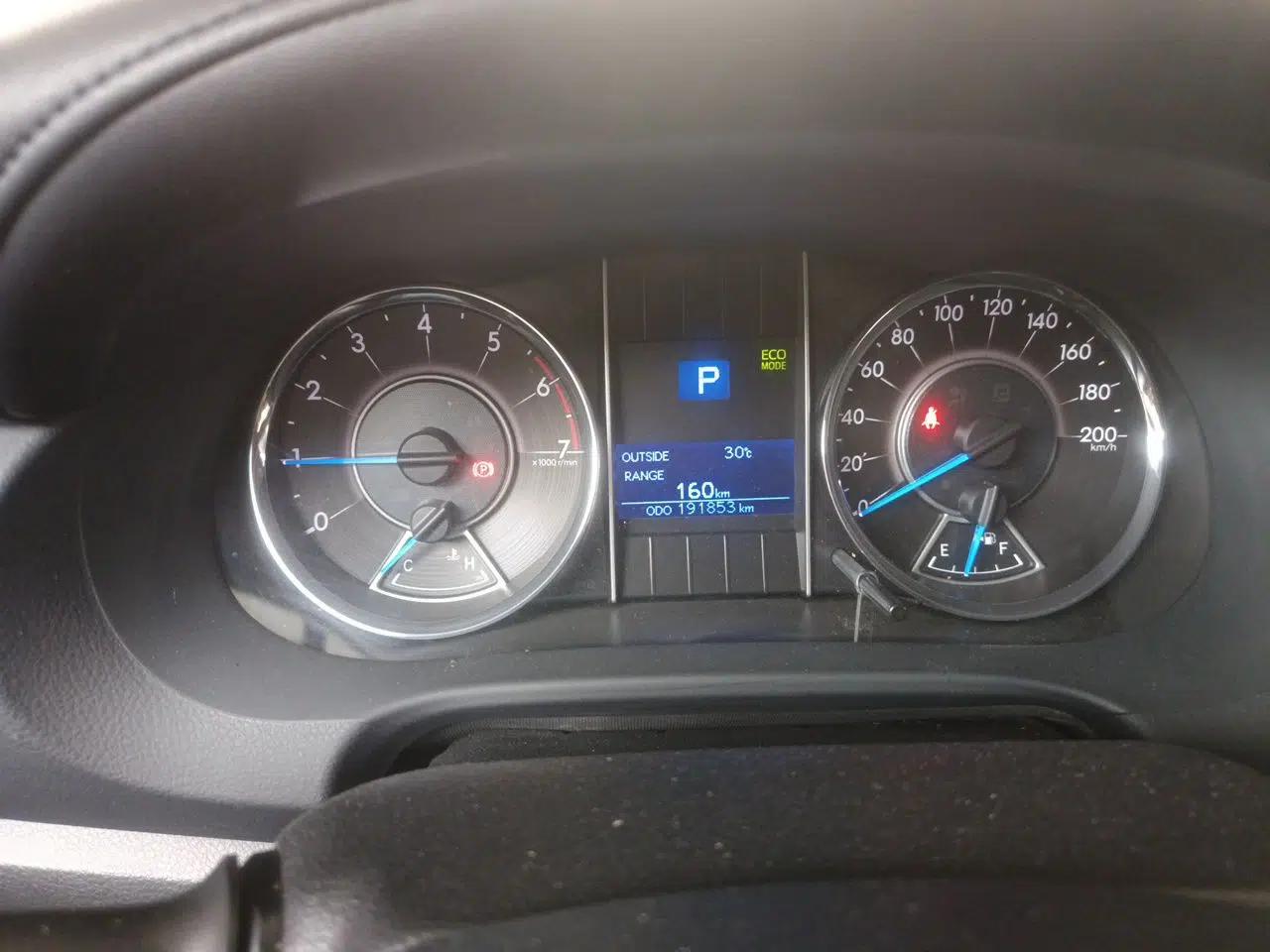 Toyota Fortuner 2016 2.7L Middle East Version — миниатюра 11