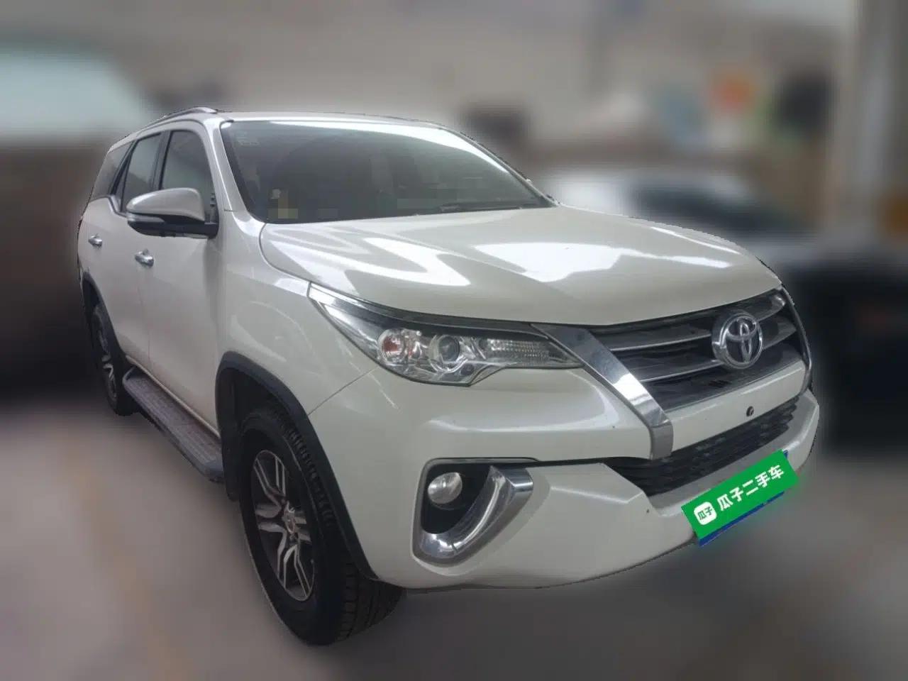 Toyota Fortuner 2016 2.7L Middle East Version — миниатюра 3