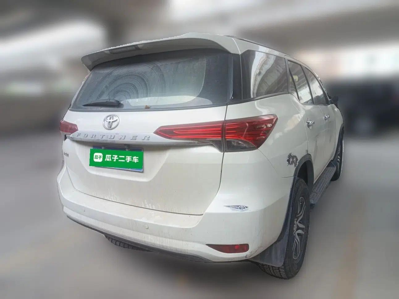 Toyota Fortuner 2016 2.7L Middle East Version — миниатюра 6