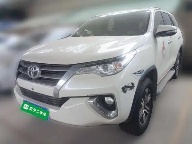 Toyota Fortuner 2016 2.7L Middle East Version