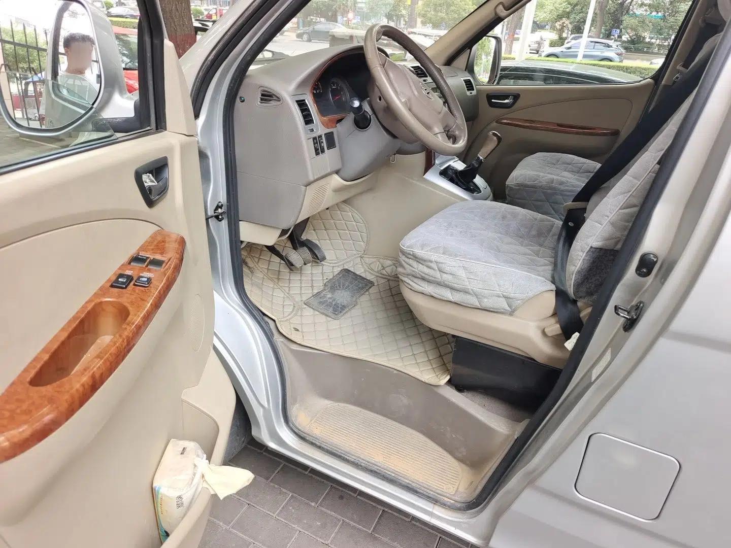Foton Scenic G5 2020 2.0L Long-Wheelbase Flat-Roof 9-Seater Multi-Purpose Passenger Vehicle 1TZS — миниатюра 16