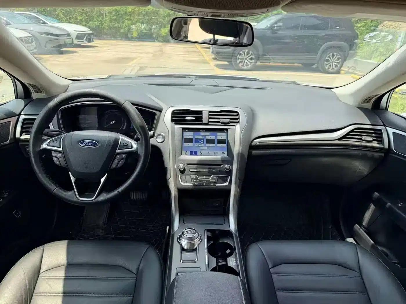 Mondeo PHEV 2018 2.0 PHEV Smart Edition — миниатюра 10