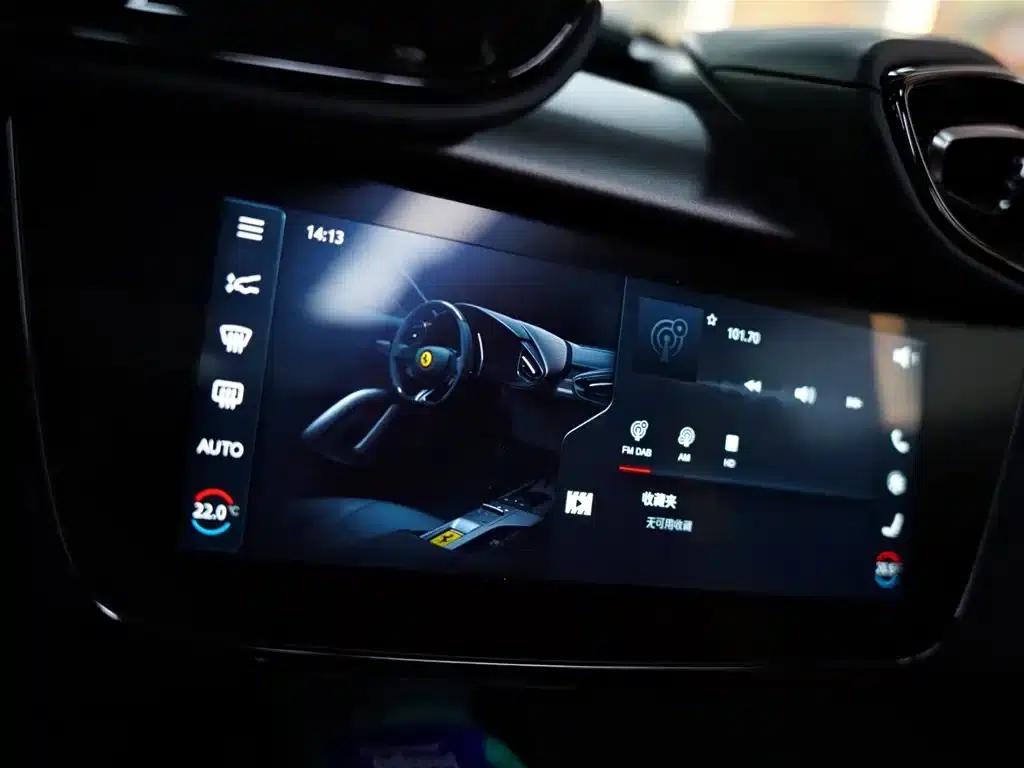Ferrari 12 Cilindri 2024 6.5L Spider — миниатюра 13